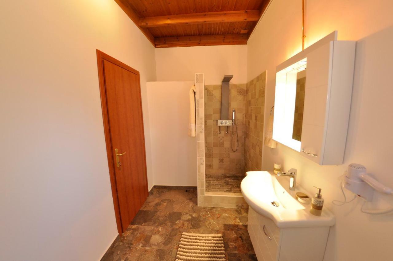Villa Angelko Kavvadades Exteriör bild